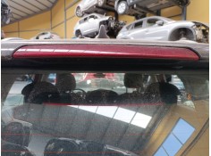 LUZ CENTRAL DE FRENO 