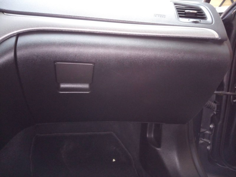 Recambio de guantera para opel insignia berlina selective referencia OEM IAM   