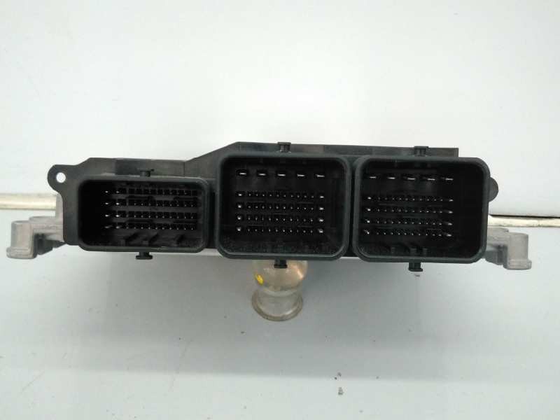 Recambio de centralita motor uce para citroën ds4 design referencia OEM IAM 0281019819 9805947680 E3-A1-44-2