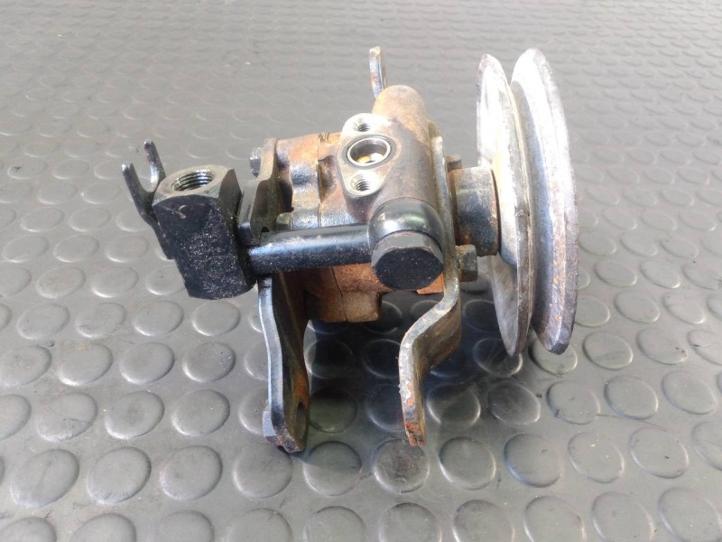 Recambio de bomba direccion para nissan terrano/terrano.ii (r20) 2.7 turbodiesel referencia OEM IAM 491107F700  P3-B4-5-3