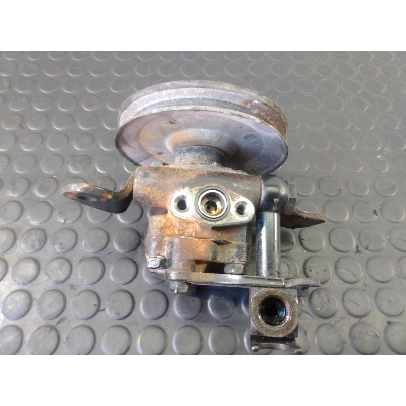 Recambio de bomba direccion para nissan terrano/terrano.ii (r20) 2.7 turbodiesel referencia OEM IAM 491107F700  P3-B4-5-3