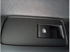 MANDO ELEVALUNAS TRASERO DERECHO 