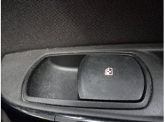 MANDO ELEVALUNAS DELANTERO DERECHO 