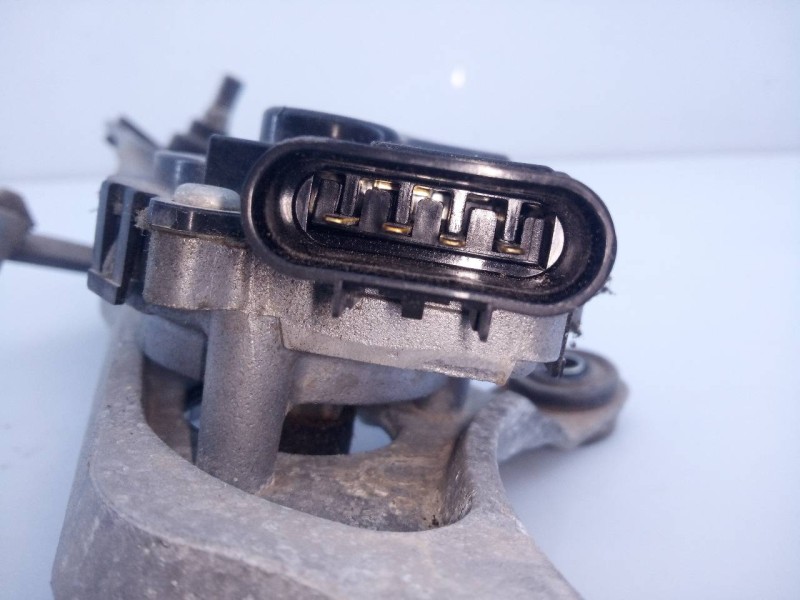 Recambio de motor limpia delantero para opel insignia berlina selective referencia OEM IAM 13227392  E2-B6-8-2