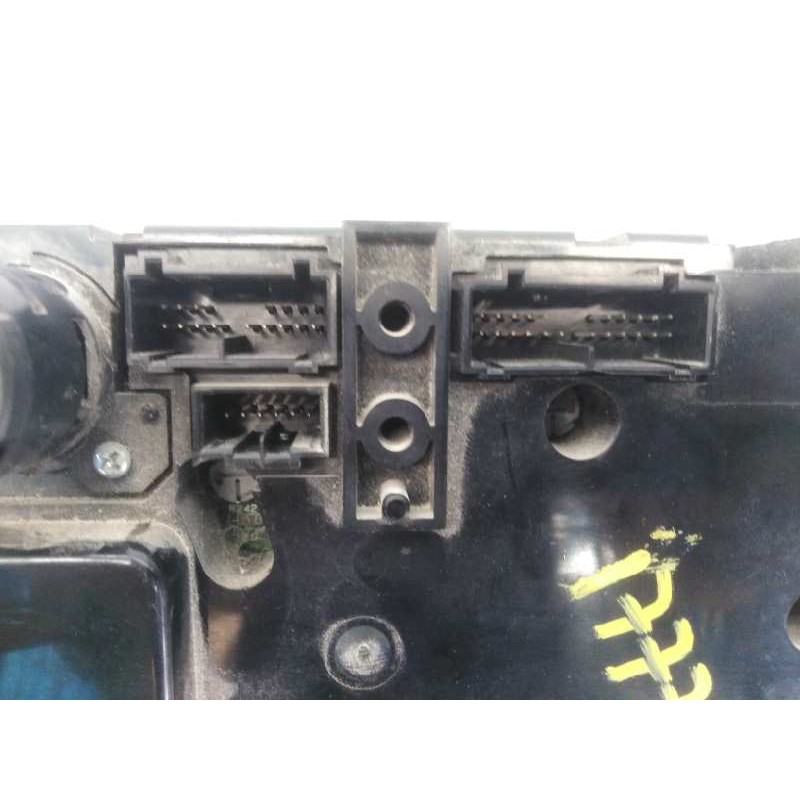 Recambio de mando climatizador para volvo s80 berlina 2.0 16v cat referencia OEM IAM   E3-B5-44-3