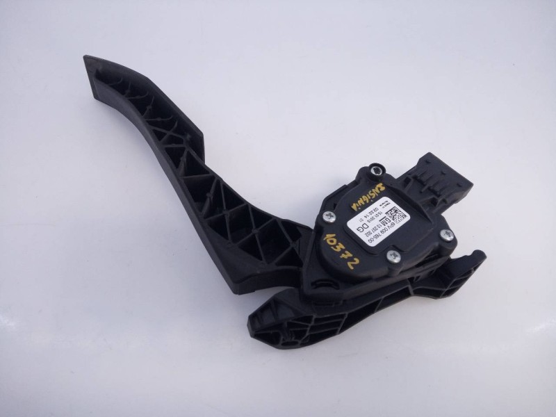 Recambio de pedal acelerador para opel insignia berlina selective referencia OEM IAM 13237352 6PV00976500 E3-A5-29-1