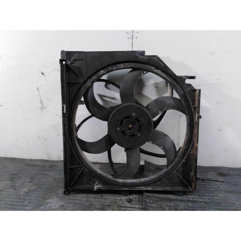 Recambio de electroventilador para bmw x3 (e83) 2.0d referencia OEM IAM 6925702 5020290 P2-B7-38