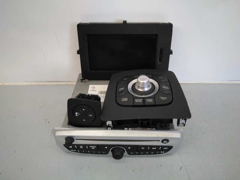 Recambio de sistema navegacion gps para renault scenic iii dynamique referencia OEM IAM 248109171R  E2-A1-33-8
