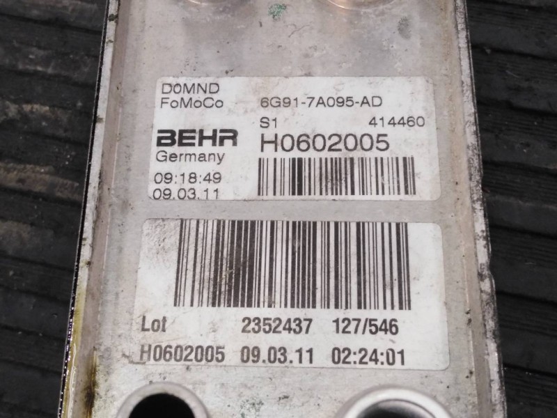 Recambio de enfriador aceite motor para volvo v60 kombi ocean race referencia OEM IAM H0602005  P1-A2-9