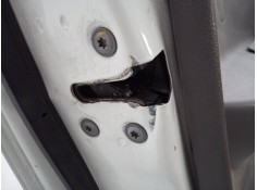 CERRADURA PUERTA DELANTERA IZQUIERDA 