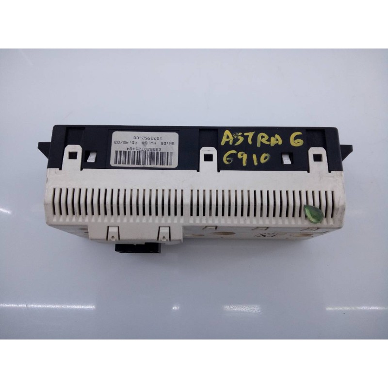 Recambio de pantalla multifuncion para opel astra g berlina comfort referencia OEM IAM 24461517 317099190 E3-A5-18-4