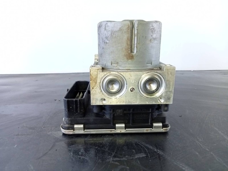 Recambio de abs para volkswagen t-roc sport referencia OEM IAM 5Q0614517EE  P3-B8-28-4