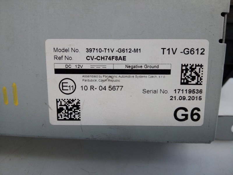 Recambio de pantalla multifuncion para honda cr-v executive 4x4 referencia OEM IAM 17119536 10R045677 E3-B5-14-2