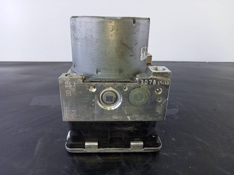 Recambio de abs para volkswagen t-roc sport referencia OEM IAM 5Q0614517EE  P3-B8-28-4