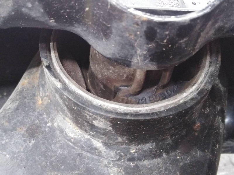 Recambio de brazo suspension inferior trasero derecho para audi q3 (8u) 2.0 tdi (103kw) ambiente referencia OEM IAM 3C0971047  P