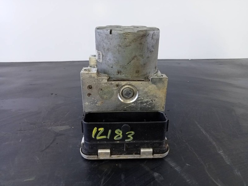 Recambio de abs para volkswagen t-roc sport referencia OEM IAM 5Q0614517EE  P3-B8-28-4