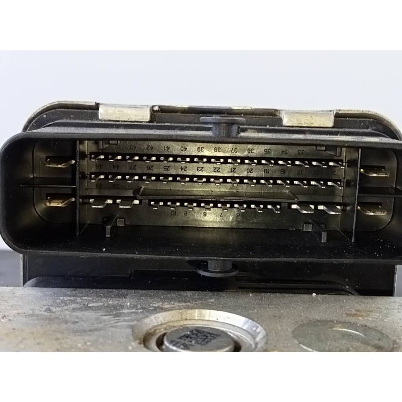 Recambio de abs para volkswagen t-roc sport referencia OEM IAM 5Q0614517EE  P3-B8-28-4