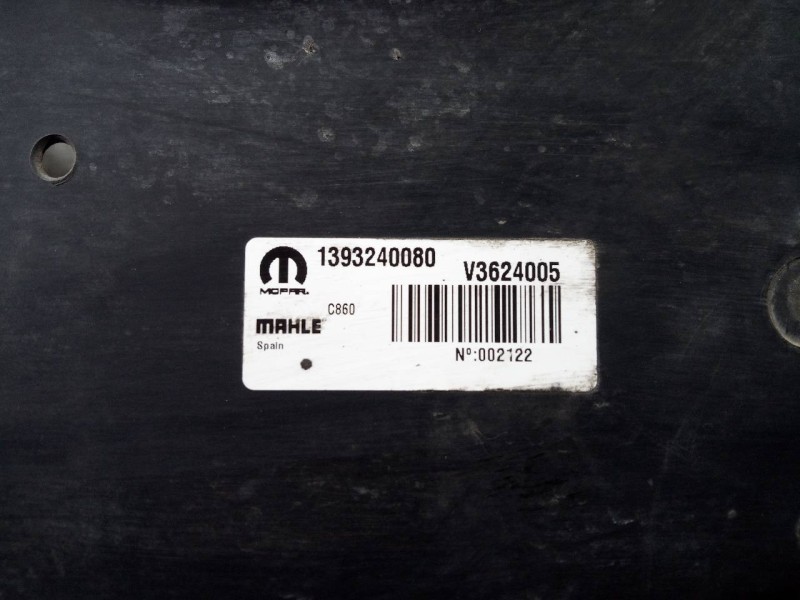 Recambio de electroventilador para fiat ducato furgón 33 (290) 180 power (rs: 3000 mm) (l1h1) referencia OEM IAM 1393240080 V362