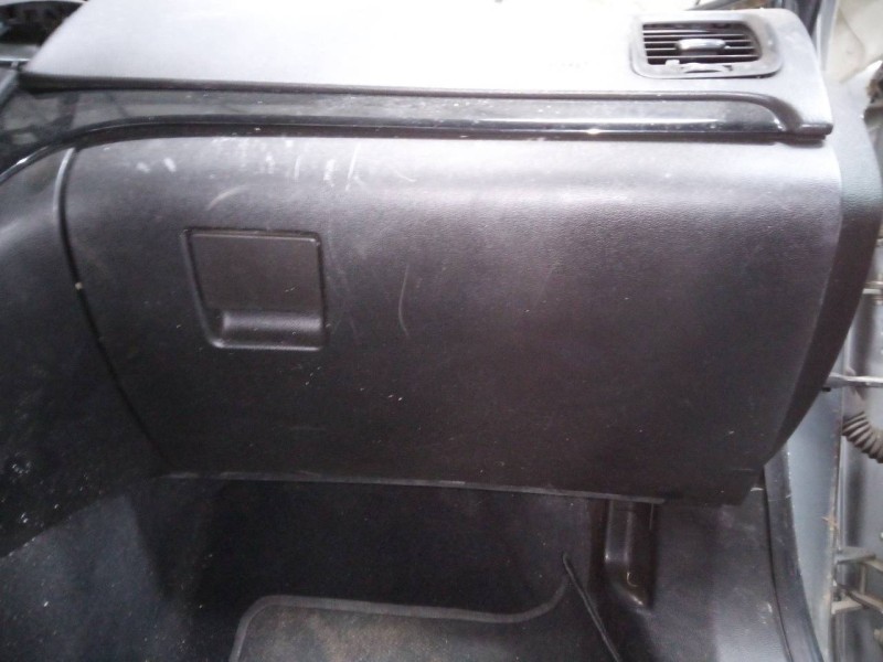 Recambio de guantera para opel insignia berlina cosmo referencia OEM IAM   