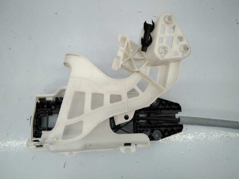 Recambio de cerradura puerta delantera derecha para volkswagen tiguan (5n2) advance bluemotion referencia OEM IAM 5N1837016F 5N0