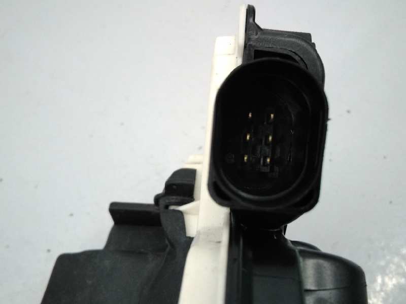 Recambio de cerradura puerta delantera derecha para volkswagen tiguan (5n2) advance bluemotion referencia OEM IAM 5N1837016F 5N0