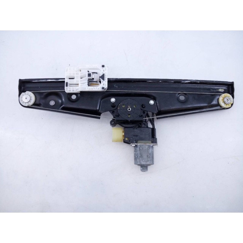 Recambio de elevalunas trasero derecho para mini countryman (f60) cooper referencia OEM IAM 7413052 0130822791 E1-B4-44-1