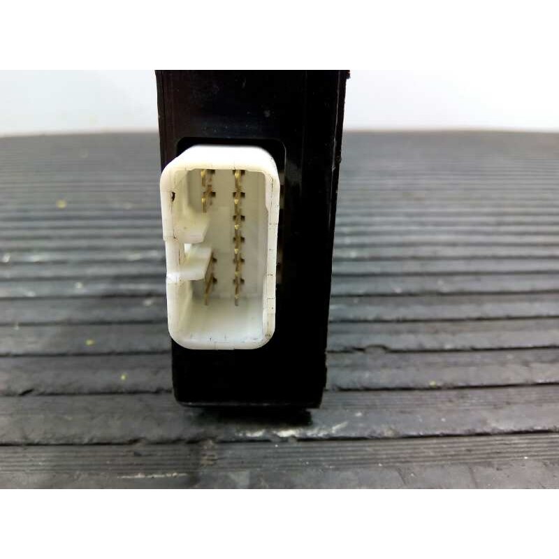 Recambio de modulo electronico para toyota land cruiser (j12) referencia OEM IAM 8953060290 36380110050 E3-B2-9-1