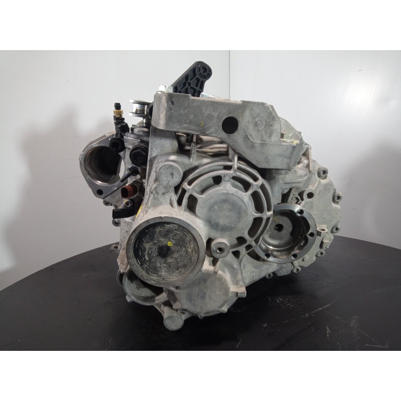 Recambio de caja cambios para volkswagen t-roc sport referencia OEM IAM TGV  M1-A1-32