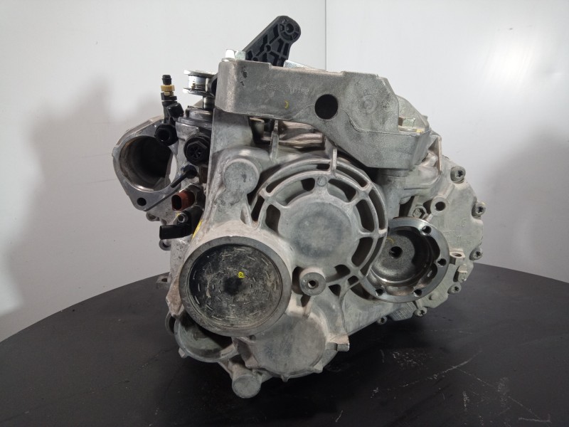 Recambio de caja cambios para volkswagen t-roc sport referencia OEM IAM TGV  M1-A1-32