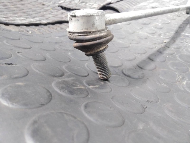 Recambio de barra estabilizadora delantera para volkswagen golf vii lim. referencia OEM IAM 5Q0411303M  P1-A2-16