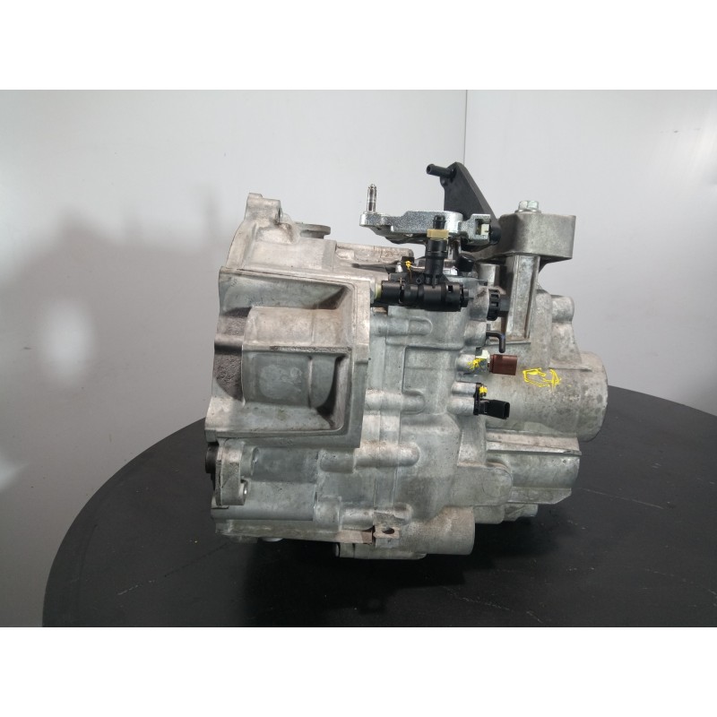 Recambio de caja cambios para volkswagen t-roc sport referencia OEM IAM TGV  M1-A1-32