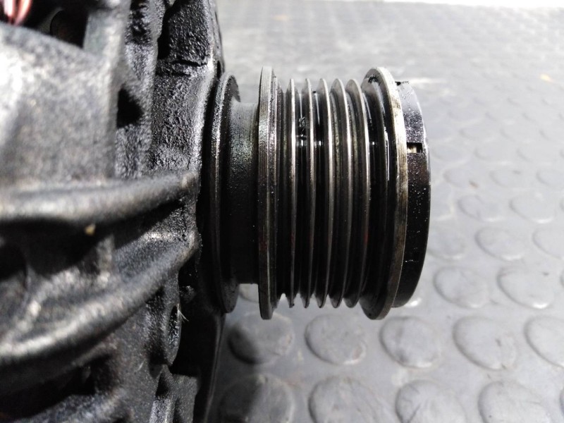 Recambio de alternador para volkswagen golf vi (5k1) advance bluemotion referencia OEM IAM 03L905023  P3-A4-23-4