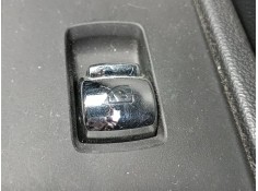 MANDO ELEVALUNAS DELANTERO DERECHO 