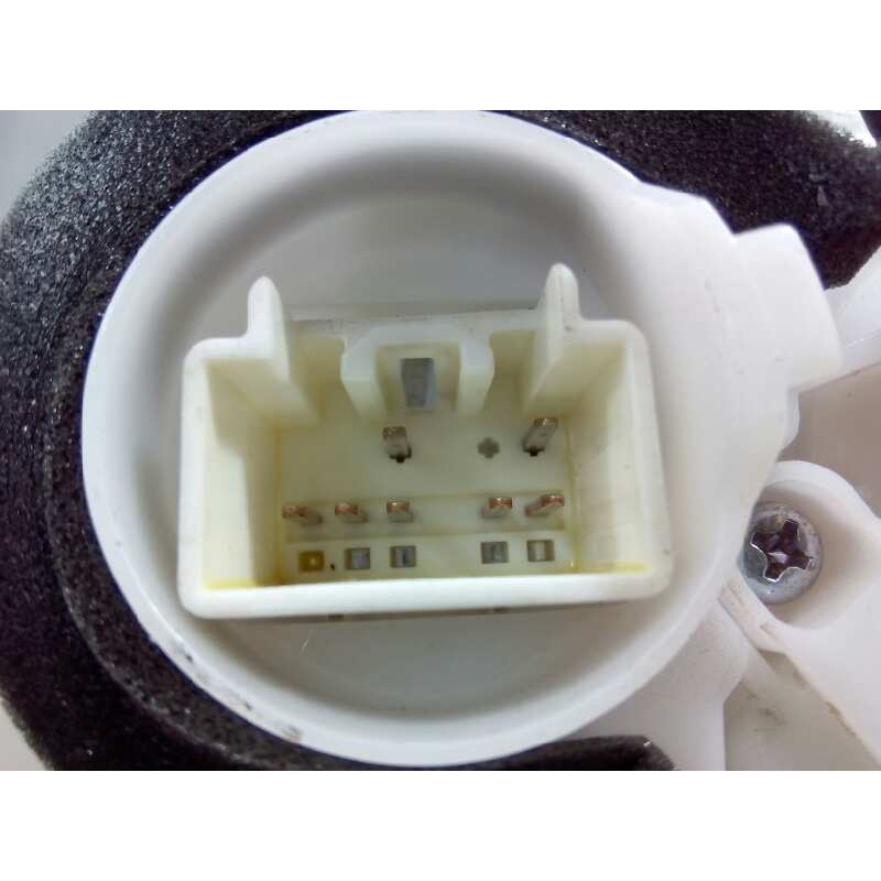 Recambio de cerradura puerta delantera izquierda para mazda cx-5 style 2wd referencia OEM IAM 5G04C0030 KD53 E2-A2-55-2