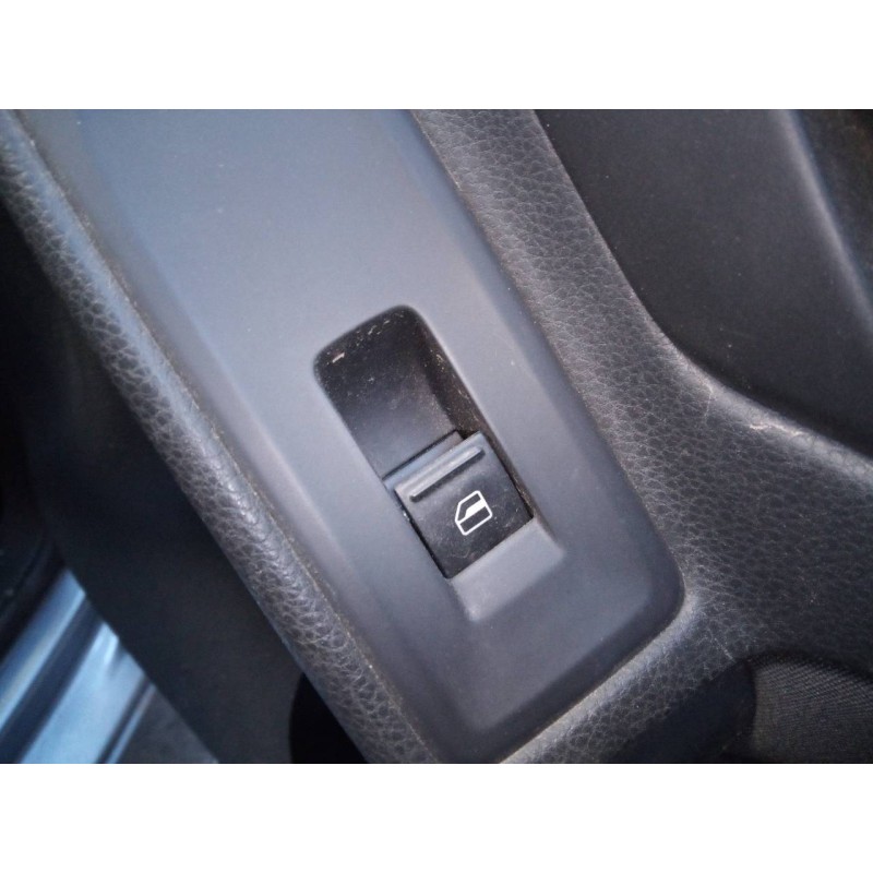 Recambio de mando elevalunas delantero derecho para volkswagen golf vi (5k1) advance bluemotion referencia OEM IAM   