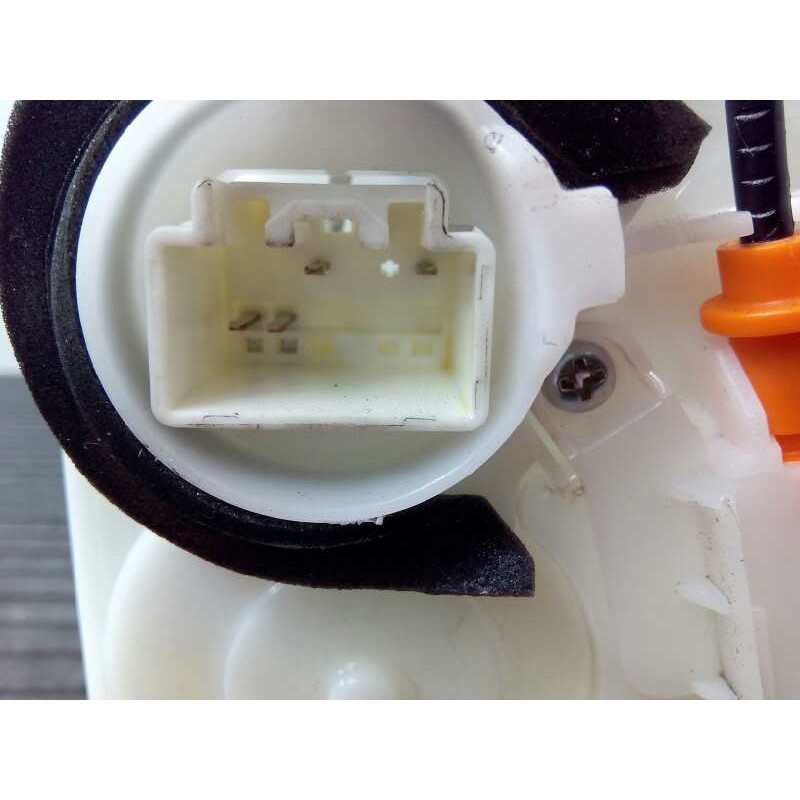 Recambio de cerradura puerta trasera izquierda para mazda cx-5 style 2wd referencia OEM IAM 5G04E0280  E2-A2-61-2