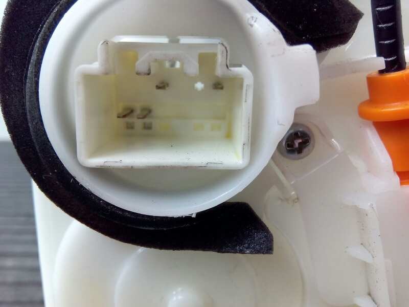 Recambio de cerradura puerta trasera izquierda para mazda cx-5 style 2wd referencia OEM IAM 5G04E0280  E2-A2-61-2