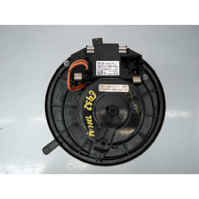 Recambio de ventilador calefaccion para volkswagen tiguan (5n2) advance bluemotion referencia OEM IAM 3C1820015T 3C0907521F E1-B