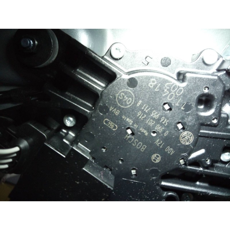 Recambio de motor limpia trasero para volkswagen golf vi (5k1) advance bluemotion referencia OEM IAM 5K6955711B 0390201216 