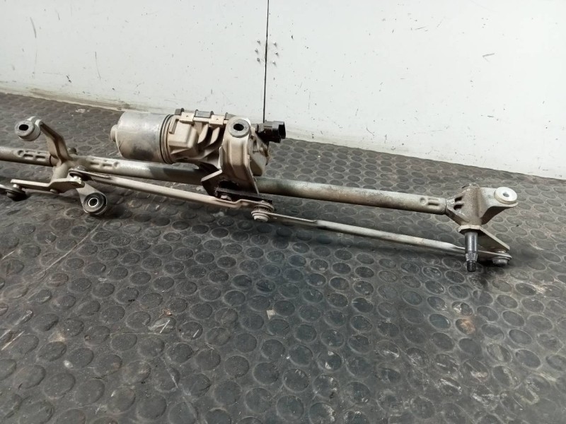 Recambio de motor limpia delantero para peugeot 308 cc (2009) sport referencia OEM IAM 0390241869  