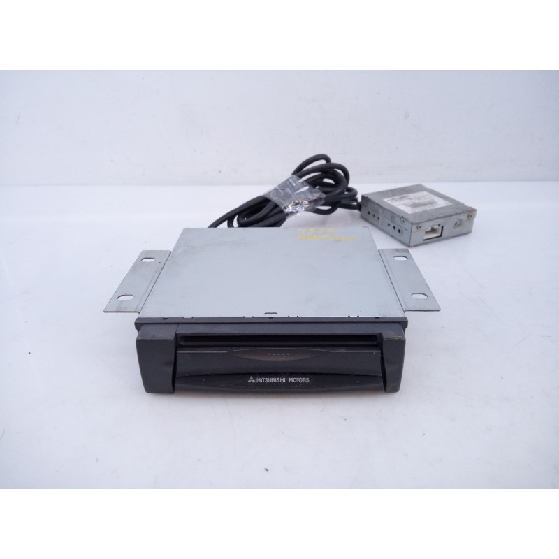 Recambio de sistema navegacion gps para mitsubishi montero (v60/v70) 3.2 di-d gls hunter (5-ptas.) referencia OEM IAM ME01204924