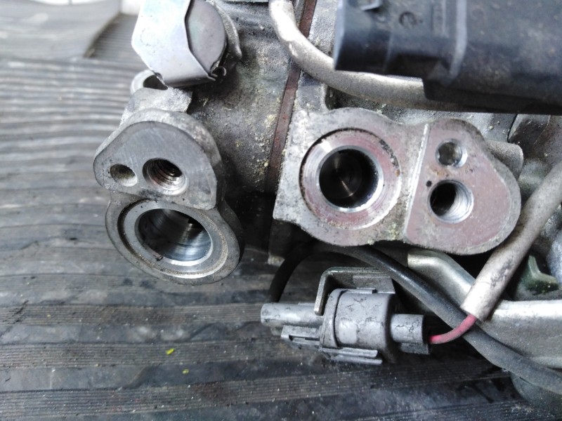 Recambio de compresor aire acondicionado para mercedes-benz clase a (w176) a 220 cdi 4matic (176.005) referencia OEM IAM 4472807