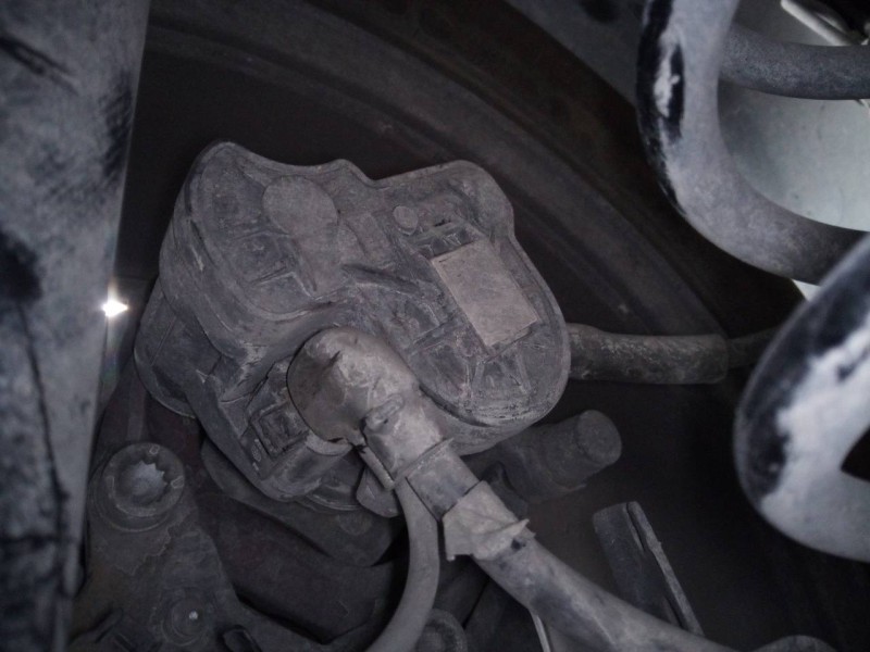 Recambio de pinza freno trasera izquierda para volkswagen t-roc sport referencia OEM IAM 5Q0615405EJ  