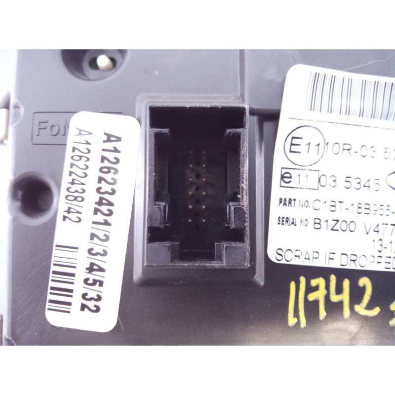 Recambio de pantalla multifuncion para ford fiesta (ccn) trend referencia OEM IAM C1BT18B955BC 10R035345 E3-B3-34-1