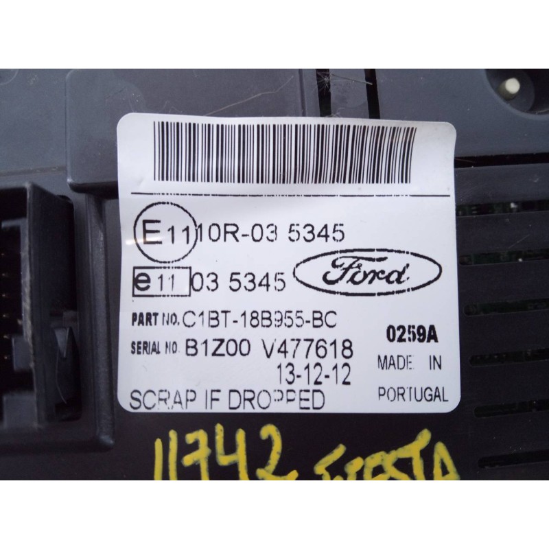 Recambio de pantalla multifuncion para ford fiesta (ccn) trend referencia OEM IAM C1BT18B955BC 10R035345 E3-B3-34-1