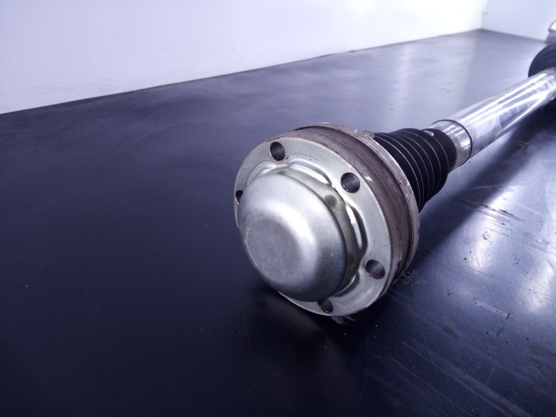 Recambio de transmision delantera derecha para volkswagen t-roc sport referencia OEM IAM   P1-A6-22