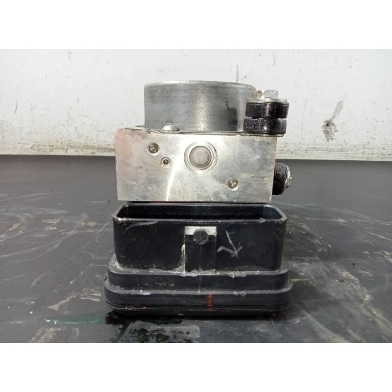 Recambio de abs para toyota c-hr hybrid dynamic plus referencia OEM IAM 4451047070  P3-A8-22-2