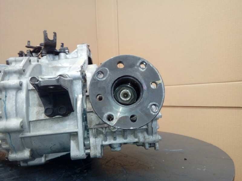 Recambio de caja cambios para hyundai santa fe (bm) 2.2 crdi comfort 4x4 referencia OEM IAM Y060400025  M1-B3-82