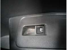 MANDO ELEVALUNAS TRASERO DERECHO 