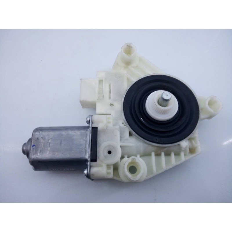 Recambio de motor elevalunas delantero derecho para mercedes-benz clase glc (w253) glc 250 d 4matic (253.909) referencia OEM IAM